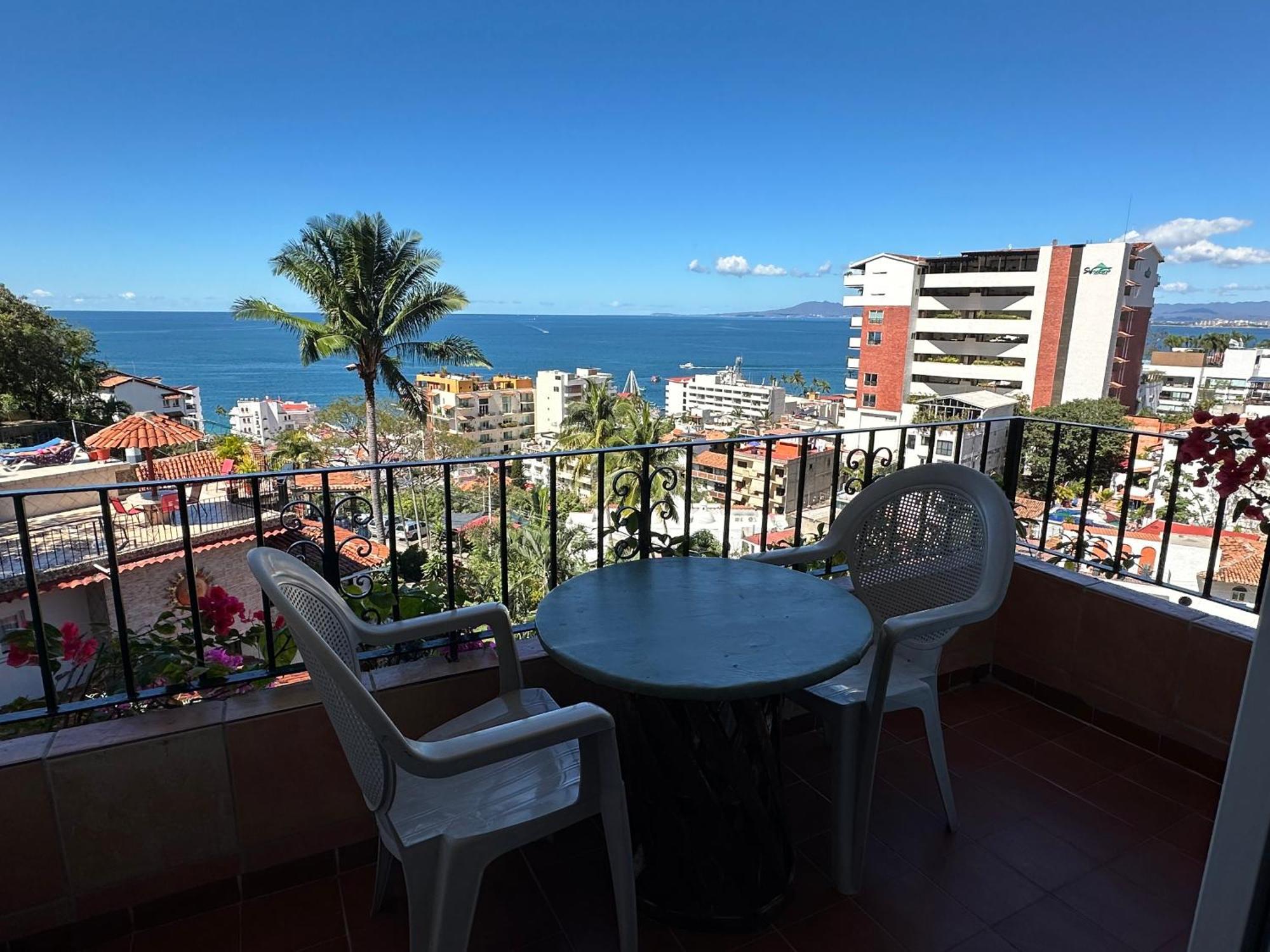 Casa Anita Aparthotel Puerto Vallarta Exterior photo